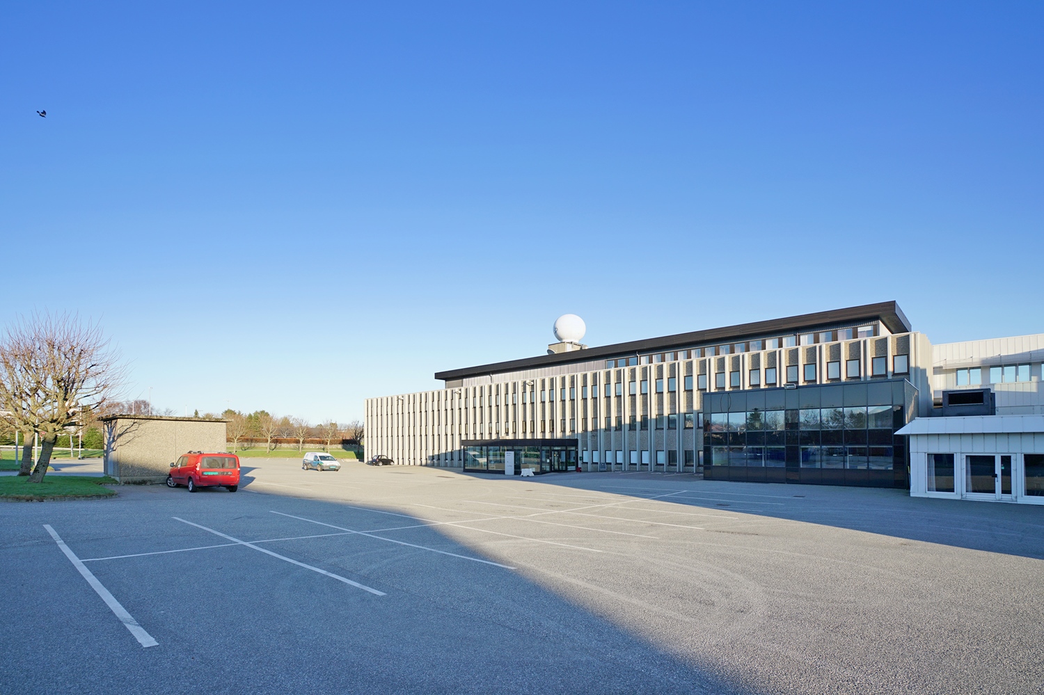 IKM Eiendom * Plattformveien 2-4